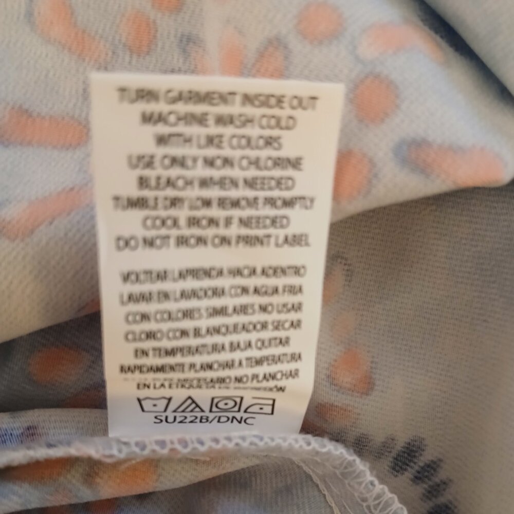 Healing Hands Medallion Print Scrub Top - Picture 6 of 7